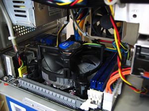 ECS H67H2-I Mini-ITX�}�U�[�{�[�h