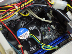 ECS H67H2-I Mini-ITX�}�U�[�{�[�h